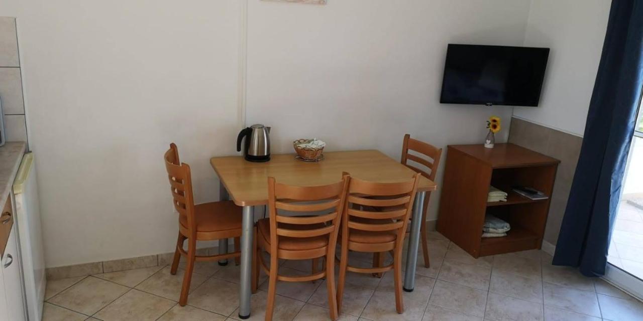 Aurora Apartments-Nin- 25M To The Beach Luaran gambar